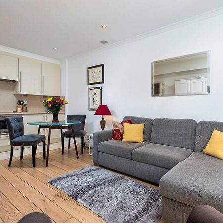 Chic Apartment - Fabulous Central Location In Zone 1 런던 외부 사진