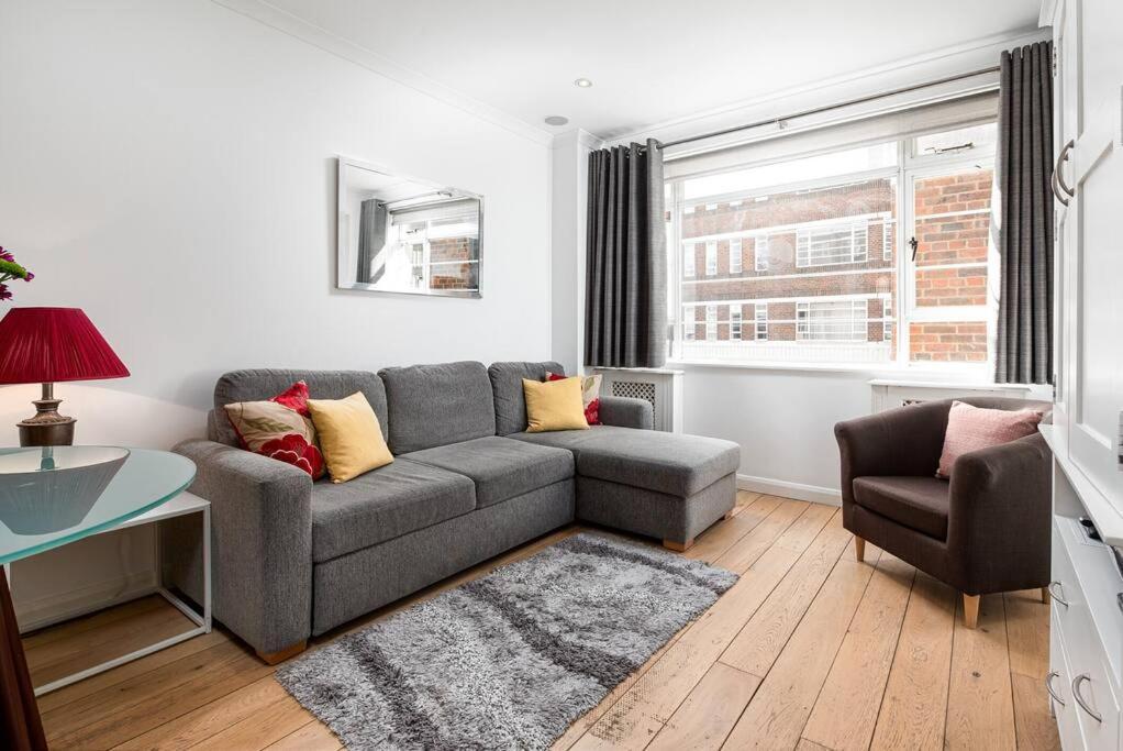 Chic Apartment - Fabulous Central Location In Zone 1 런던 외부 사진